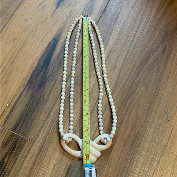 90’s faux white stone statement necklace 22” long - Picture 2 of 6